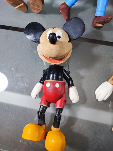 Figuras De Madera Articuladas Pinocho Geppetto Mickey Mouse (Usado)