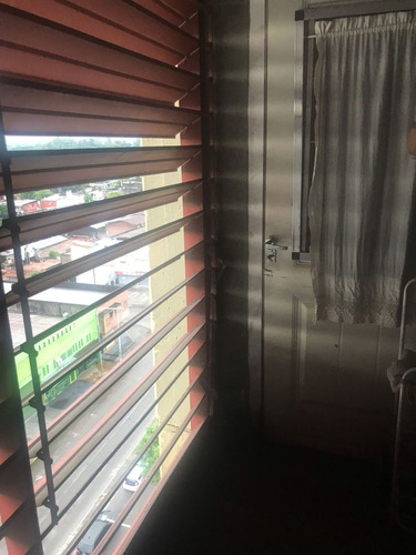 Venta Departamento 2 Dorm (sobre Av Ej Del Norte)