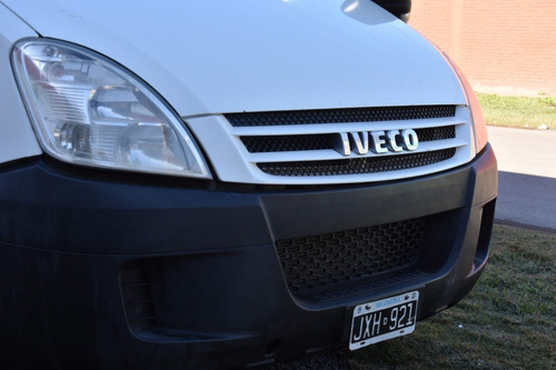 Imagen 11 de 15 de Minibus Iveco Daily 16 Pasajeros