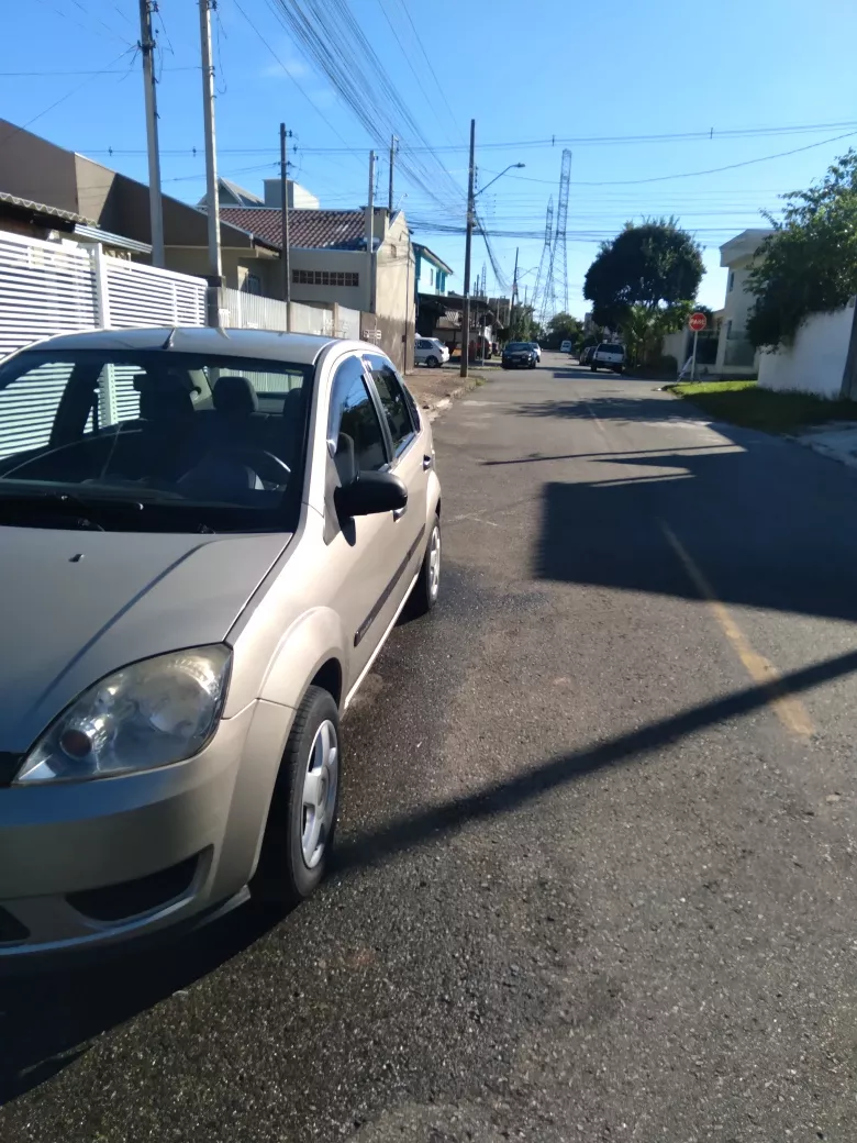 Ford Fiesta Sedan 1.0 Flex 4p