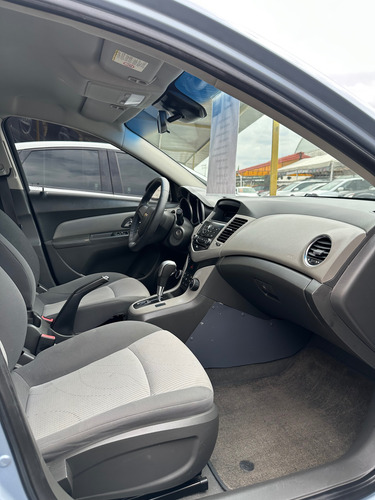 Chevrolet Cruze 1.8 A Ls Aa Cd Mp3 R-16 At