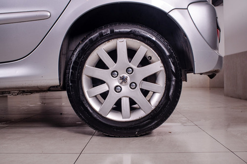 Imagen 9 de 14 de Peugeot 207 2010 1.6 Xs Taraborelli Usados