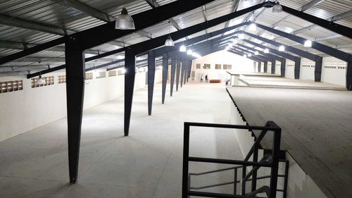 Imagen 3 de 14 de Alquilo Nave Industrial En Santo Domingo Oeste