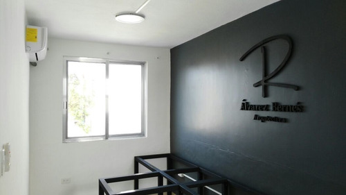 Imagen 8 de 25 de Oficina En Venta En Pinos