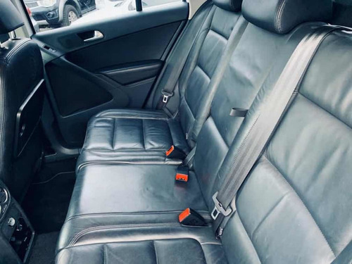 Volkswagen Tiguan 2.0 Elegance Tsi 200cv 2011