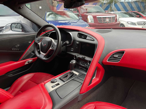 Imagen 13 de 15 de Chevrolet Corvette 2016 6.2 Stingray Z51 Coupe At