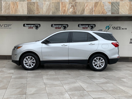 Imagen 2 de 14 de Chevrolet Equinox 2018
