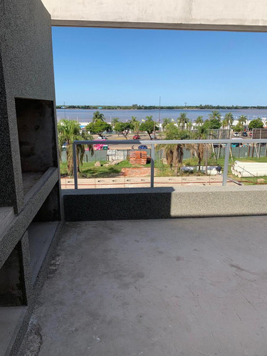 Departamento 3 Dormitorios Vista Al Rio En Barranca Del Buen Aire Complejo Premium En La Florida