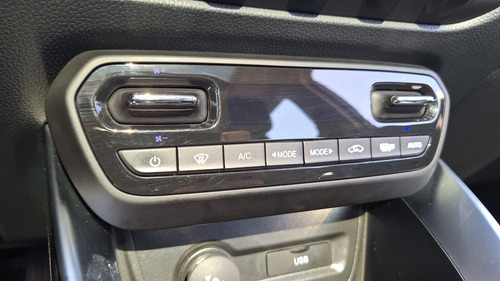 Chevrolet Groove 1.5 PREMIER S