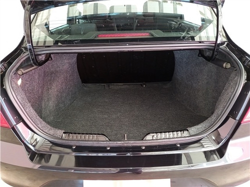 Imagem 10 de 12 de Volkswagen Voyage 1.6 Msi Totalflex 4p Manual