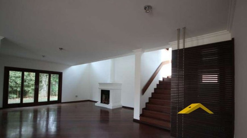 Casa A Venda No Bairro Tamboré Em Barueri - Sp. - Vptb01-34-1