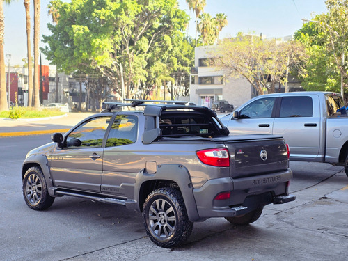 RAM 700 1.6 Club Cab Adventure Mt