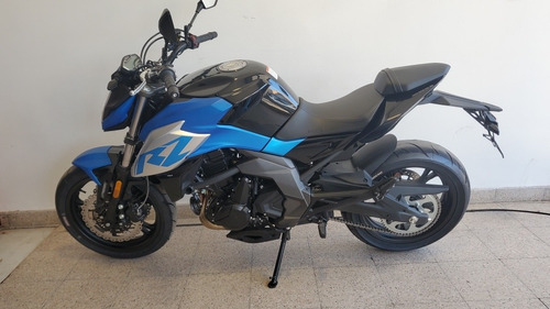 Imagen 2 de 15 de Cf 400 Naked $ 2.200.000 Ultima De Linea Anterior - Tuamoto