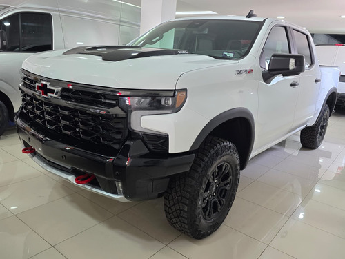 Chevrolet Cheyenne 6.2 Doble Cab Zr2 4X4 At