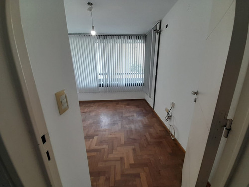 Alquiler Departamento 2 Dormitorios Externo C/balcón