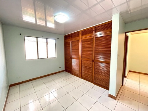 Imagen 15 de 24 de Venta De Casa En Residencial Privado En Granadilla Norte De Curridabat