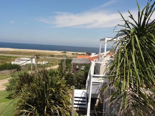 Casa En Venta El Chorro 4 Dorm, 500 M2 #1609