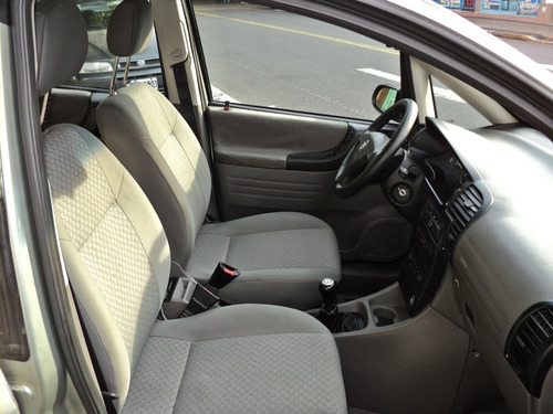 Chevrolet Zafira 2011 Gl 7 Asientos Muy Cuidada !!!