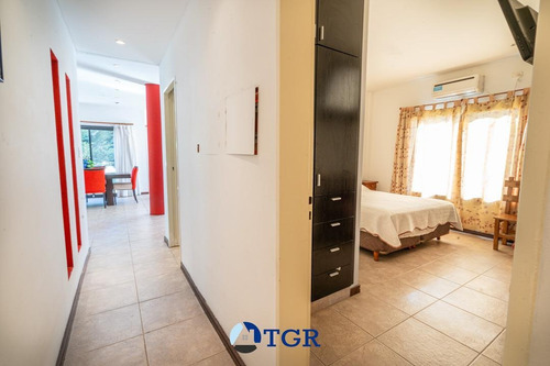 Imagen 19 de 30 de Casa 5 Amb 4 Baños Pileta 2000 M2 Patio Directo A Cancha De Golf - Virrey Del Pino