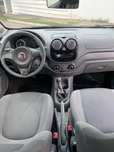 Fiat Palio 1.0 Attractive 1.0 Evo (Flex)