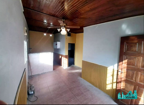 Venta! 2 Casas En Mismo Padron. Amplio Terreno! Bolivar!