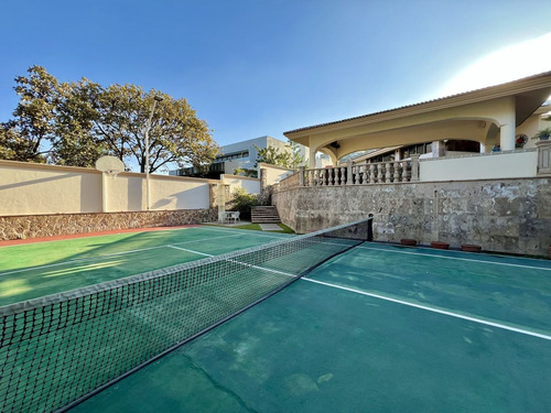 Casa En Venta En El Palomar