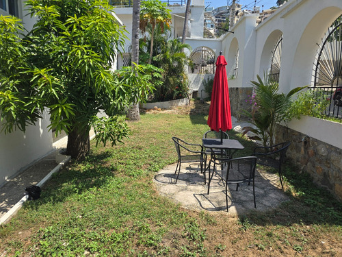 Villa Con Jardín A 5 Minutos De La Playa