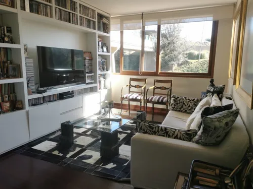 En Exclusivo Condominio Valle Escondido