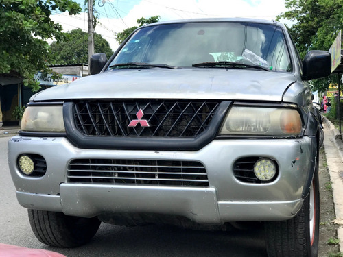 Mitsubishi Montero Sport 4x4