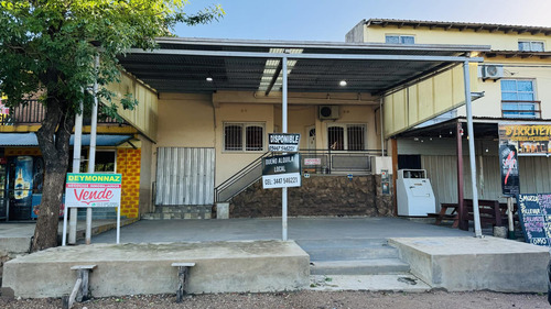 2 Departamentos Y Local Comercial Frente A Playa Colón