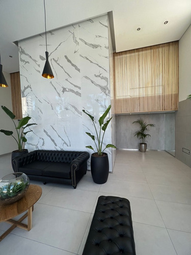 Alquiler Departamento 2 Dormitorios Banfield Con Cochera