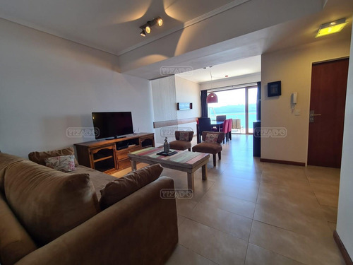 Departamento En Venta Ubicado En Centro De Bariloche, Bariloche