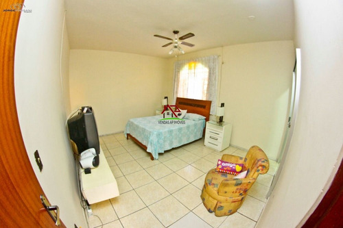 Imagem 8 de 12 de Excelente Casa De 3 Quartos E 5 Vagas No Floramar! - 2519
