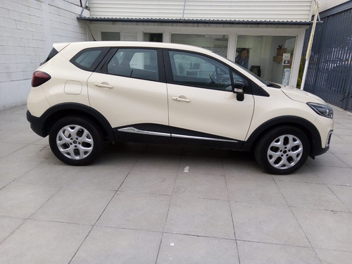 Imagen 5 de 15 de Renault Captur 2019