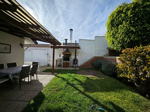 Tejada 4dormt+3baños+estar+servicios+4estac+quincho