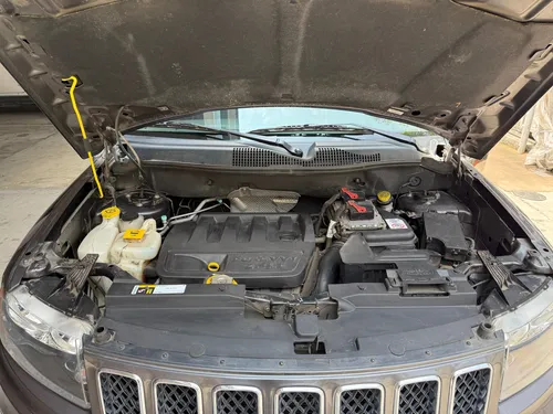 Jeep Compass Latitude FWD AUT