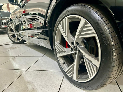 Audi E-tron Performance Quattro
