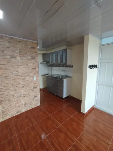 Apto 3 Alcobas,1 Baño,cocina Semi Integral,sala Comedor.