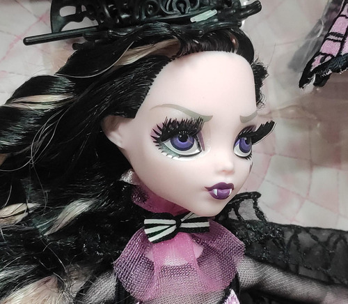 Monster High Draculaura Collector Chw66 Original Mattel 2015