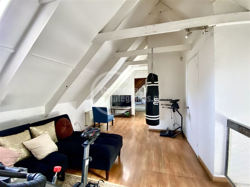 Casa En Arriendo De 5 Dorm. En Las Condes