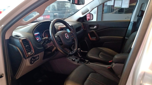 Imagen 5 de 6 de Fiat Toro 2.0 Tdi Volcano 4x4 At