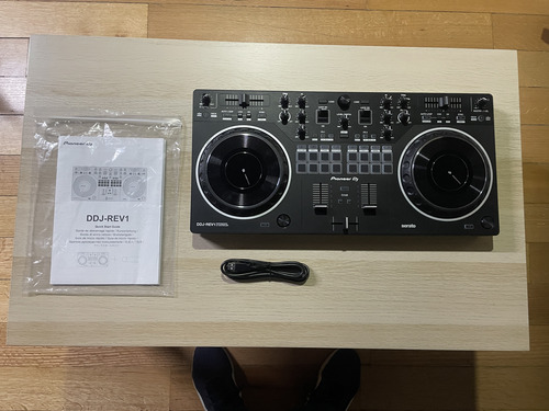 Controladora Consola Mezcladora De Dj Pioneer Ddj-rev1 (Usado)