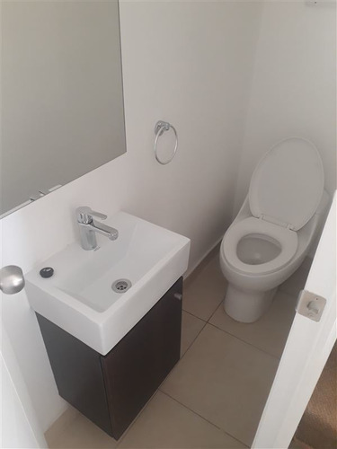 Imagen 13 de 18 de Casa En Venta De 3 Dormitorios En Peñalolén