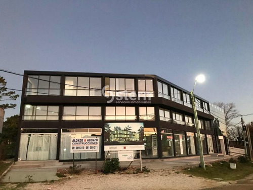 Imagen 3 de 9 de Apartamento En Venta En Zona Punta Shopping