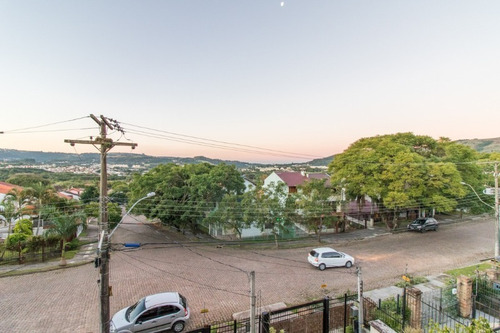 Casa Em Aberta Dos Morros Com 3 Dormitórios - Lu268383