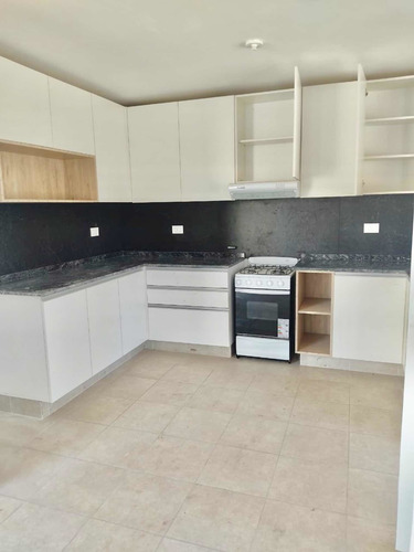 Imagen 4 de 12 de En Alquiler Duplex 3 Dormitorios Housing