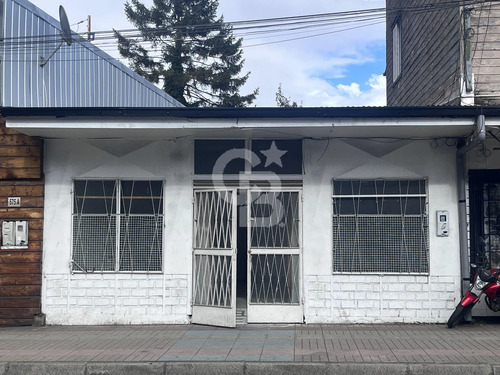 Céntrico Local Comercial.