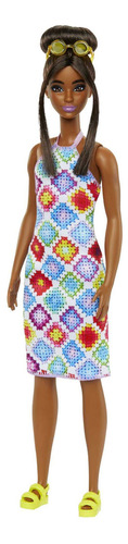 Muñeca con Vestido Blanco con Rombos Barbie Fashionista HJT07