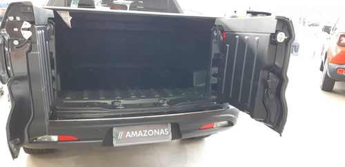 Imagem 7 de 15 de Fiat Toro 2.4 16v Multiair Flex Volcano At9