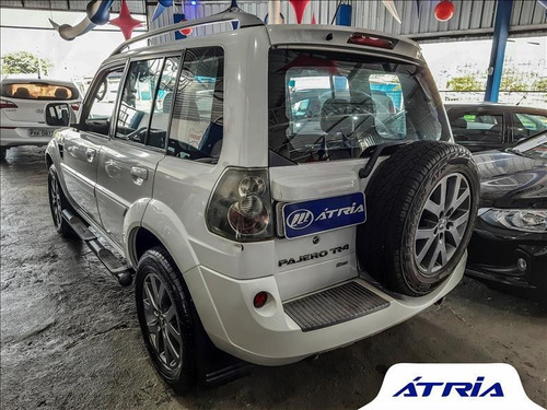 Imagem 4 de 8 de Mitsubishi Pajero Tr4 2.0 4x2 16v 140cv